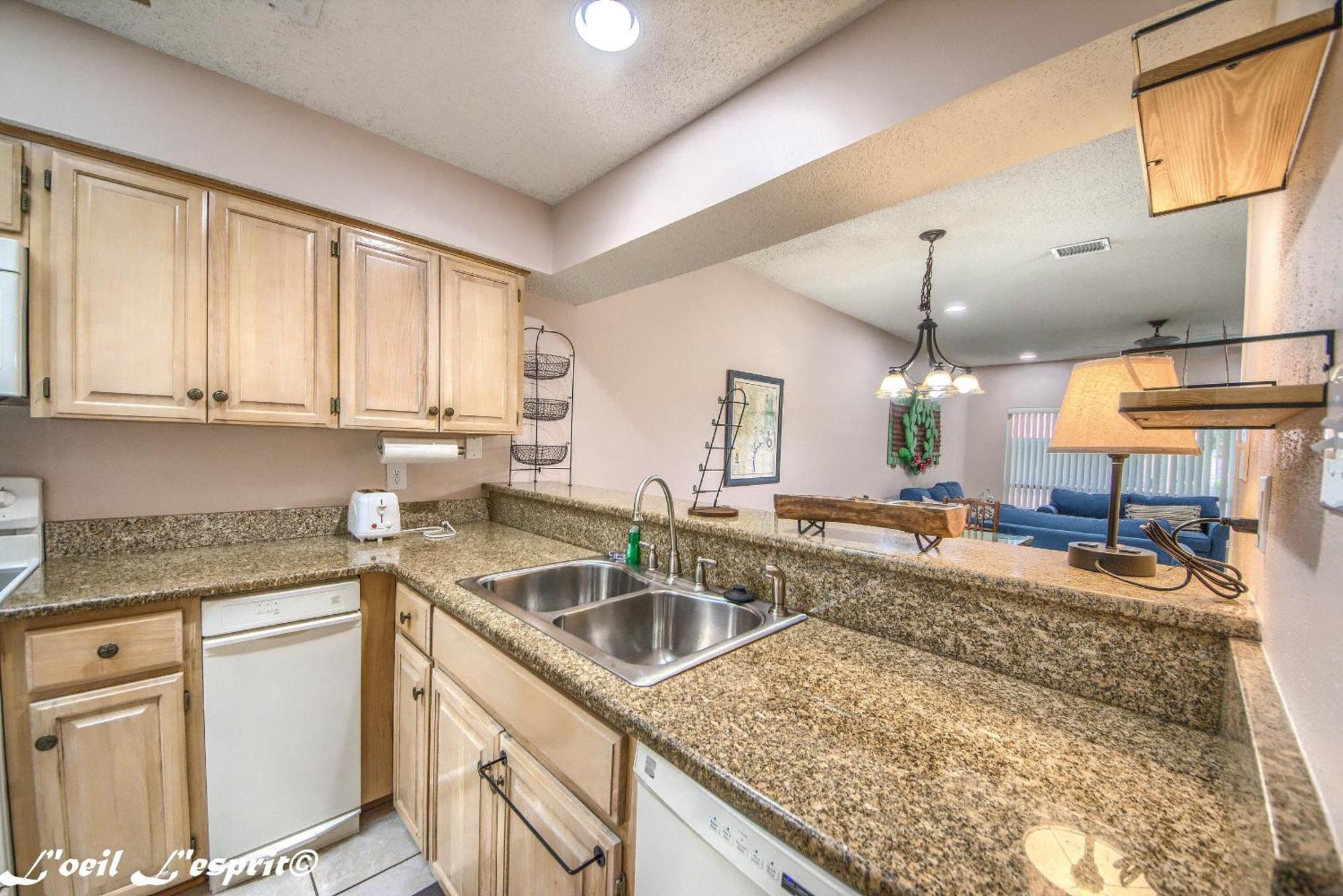 ניו בראונפלס The Iron Cactus Condo On The Comal Cw C102 מראה חיצוני תמונה